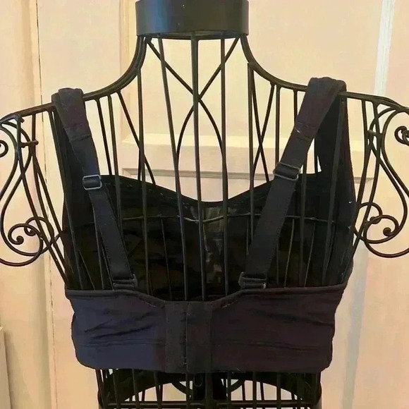 Lululemon Ta Ta Tamer II Bra-Sz 32DD - Picture 2 of 5